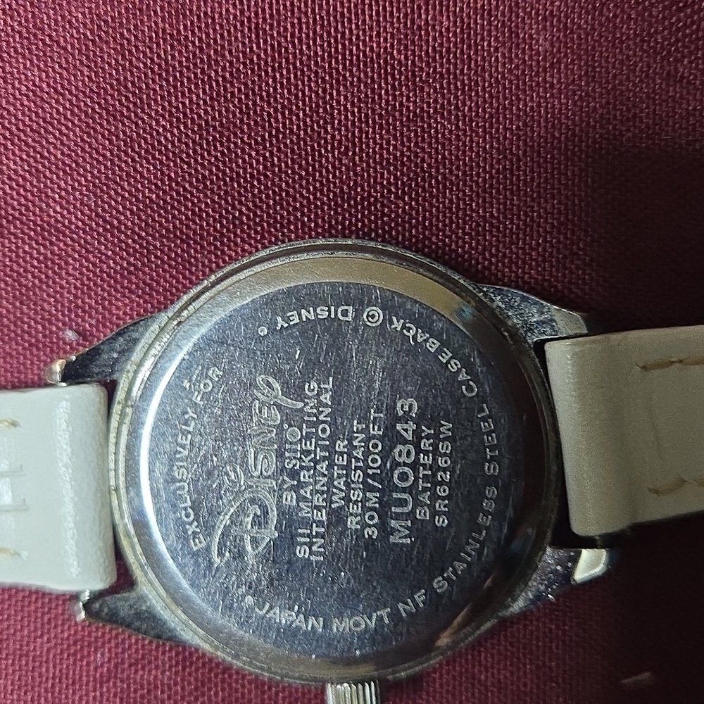 Vintage Mickey Mouse Gold and White Watch - Picture 2 of 4